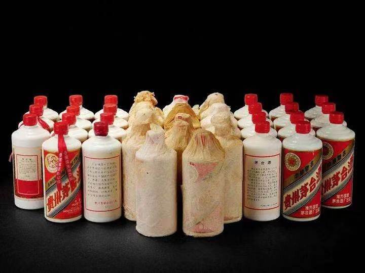 新化日照岚山回收酒价格哪里回收(附近上门回收茅台酒）?